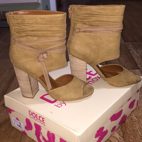 ❤️Final Price❤️ Dolce Suede Colored Chunk Heels - Picture 2 of 4